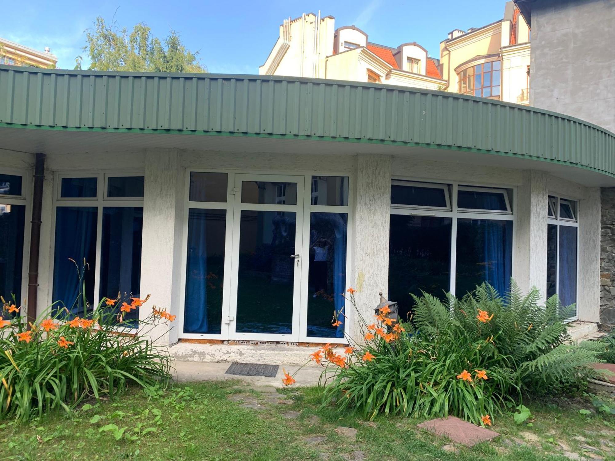 Gaudi Apartment In Lviv Kültér fotó
